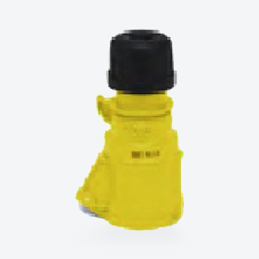 110V 16A 3-pin coupler, IP44
